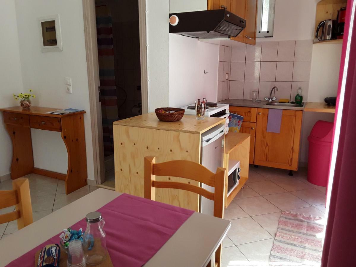Aaron Studios Apartments Agia Fotia  Zewnętrze zdjęcie